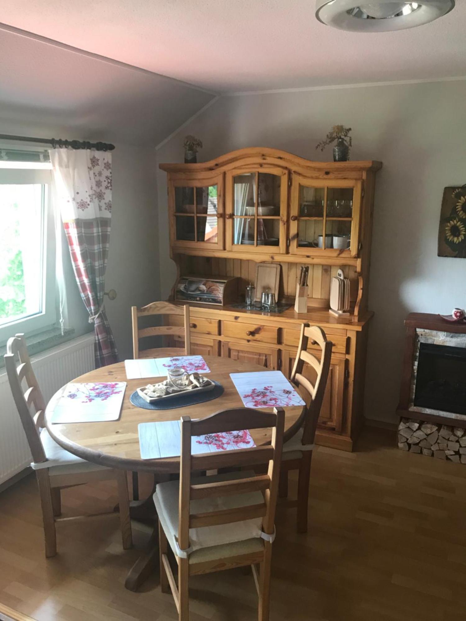 Ferienwohnung Am Hochrhoener Andenhausen Buitenkant foto